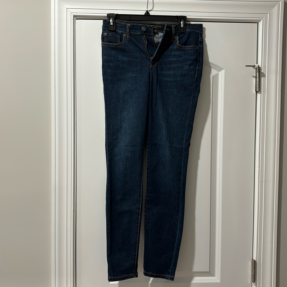 Banana Republic size 2 high rise skinny jeans